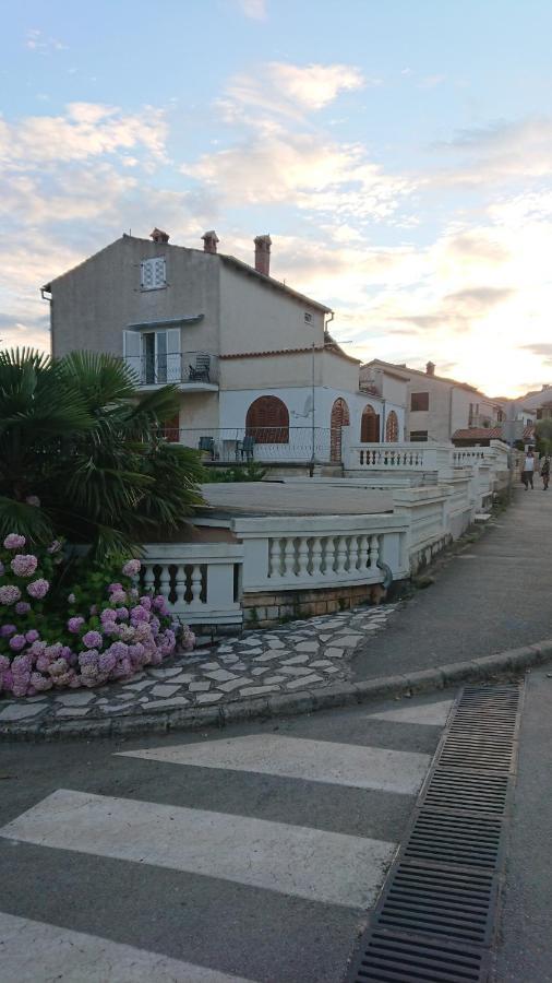 Near Beach - Apartments Marica Rovinj Eksteriør bilde